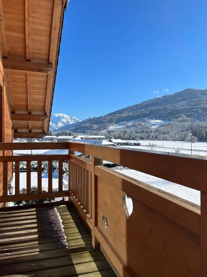 Gite Balneo Au Coeur Des Alpes Taninges France
