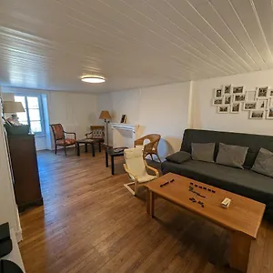 https://dinan-maison-renovee-2-chb-6-pers-prox-du-centre.inbrittany.com