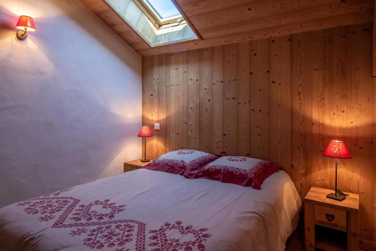Gite Balneo Au Coeur Des Alpes Taninges Apartament