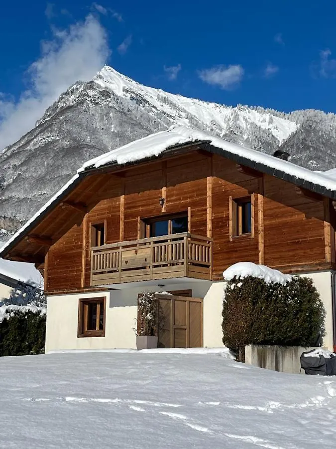 Apartament Gite Balneo Au Coeur Des Alpes Taninges Francja