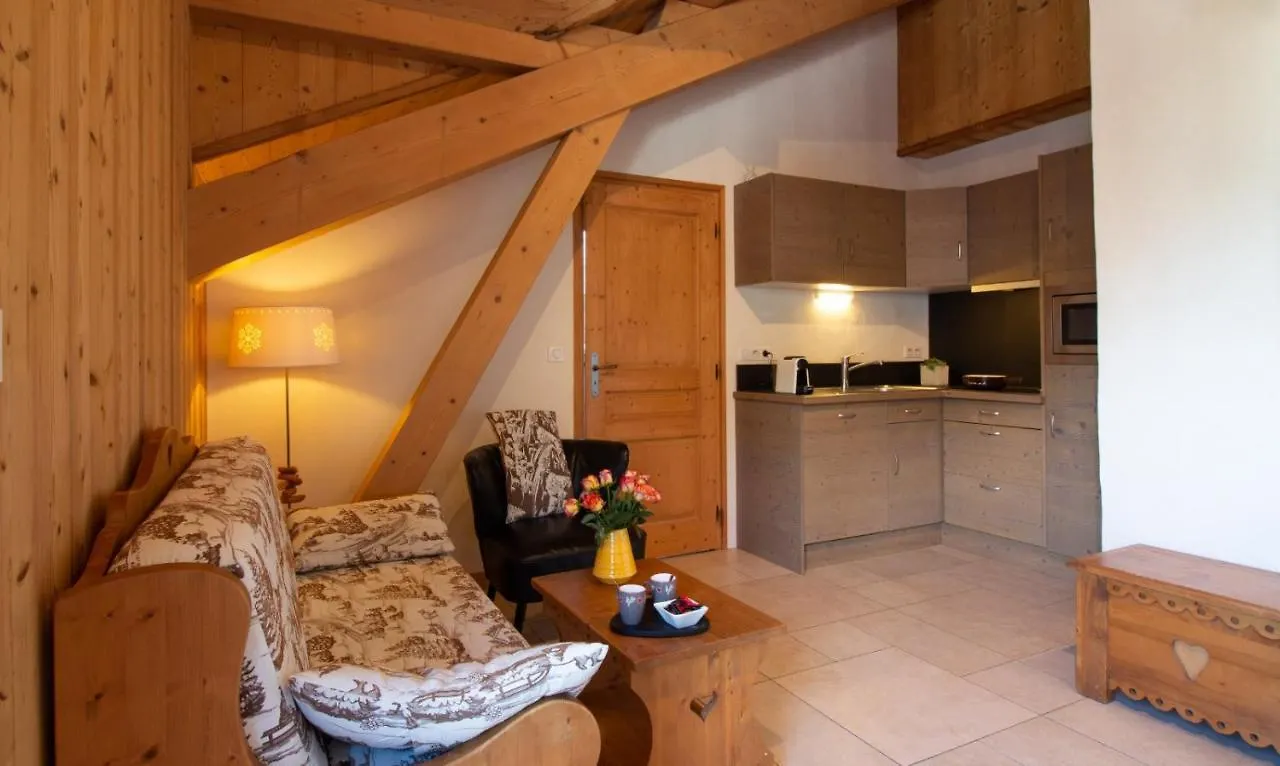 Gite Balneo Au Coeur Des Alpes Taninges Francja